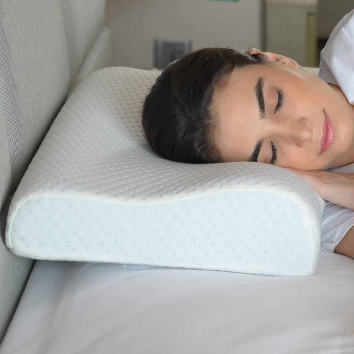 Relieve Neck and Shoulder Pain with the Cervical Orthopedic Memory Foam ...